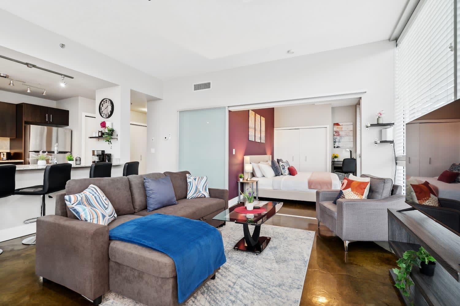 Upscale 2Br Condo - King Bed - Stunning Views Calgary Ngoại thất bức ảnh
