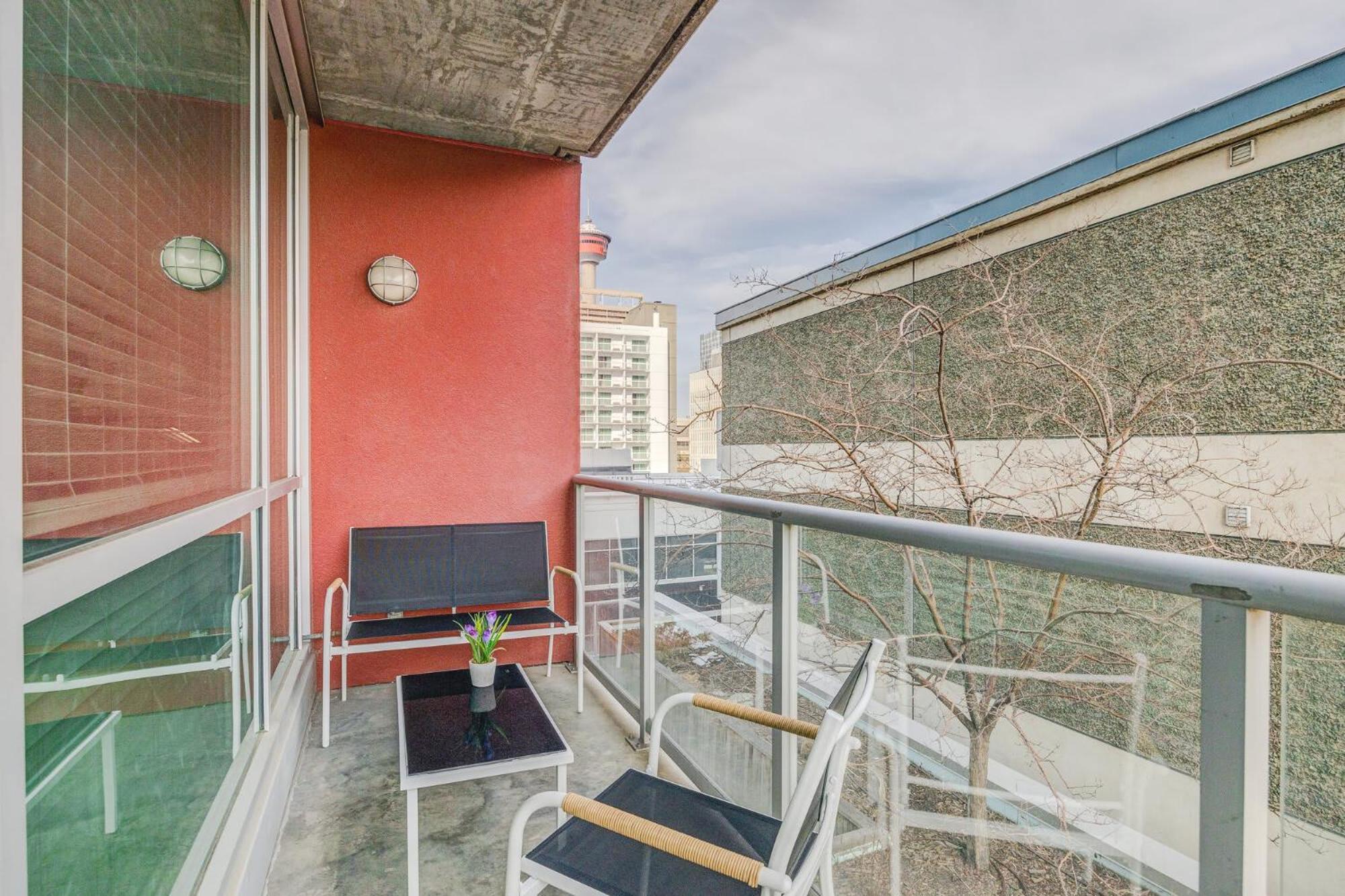 Upscale 2Br Condo - King Bed - Stunning Views Calgary Ngoại thất bức ảnh